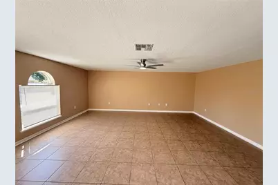 4 Princess Geraldine Place, Palm Coast, FL 32164 - Photo 4