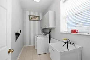 4215 Maplehurst Way, Spring Hill, FL 34609 - Photo 40
