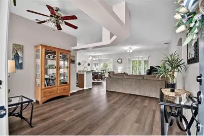 29 Ethan Allen Drive, Palm Coast, FL 32164 - Photo 2