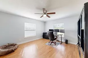 208 London Dr, Palm Coast, FL 32137 - Photo 8