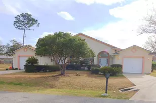 13 Buttonwood Ln, Palm Coast, FL 32137 - Photo 1