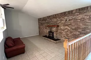3 Elizabeth Dr E, Palm Coast, FL 32137 - Photo 4