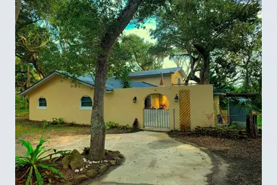 3 Elizabeth Drive E, Palm Coast, FL 32137 - Photo 2