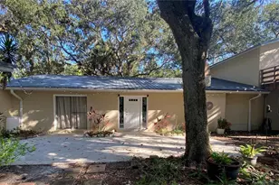 3 Elizabeth Dr E, Palm Coast, FL 32137 - Photo 1