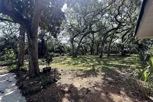 3 Elizabeth Dr E, Palm Coast, FL 32137 - Photo 24