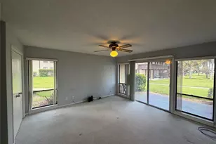 56 Club House Dr, Palm Coast, FL 32137 - Photo 10