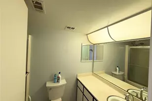 56 Club House Dr, Palm Coast, FL 32137 - Photo 6