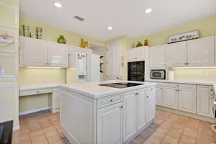 10 Monterrey Dr, Palm Coast, FL 32137 - Photo 14