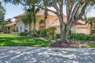 10 Monterrey Dr, Palm Coast, FL 32137 - Photo 2