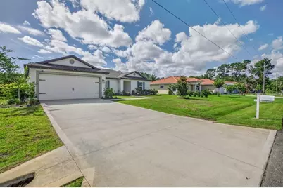 15 Princess Kathleen Lane, Palm Coast, FL 32164 - Photo 4