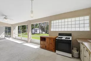 122 Belleaire Dr, Palm Coast, FL 32137 - Photo 24
