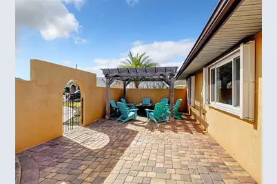 12 Collinson Court, Palm Coast, FL 32137 - Photo 4