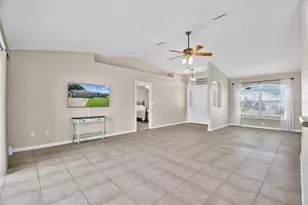 19 Wood Fair Ln, Palm Coast, FL 32164 - Photo 8