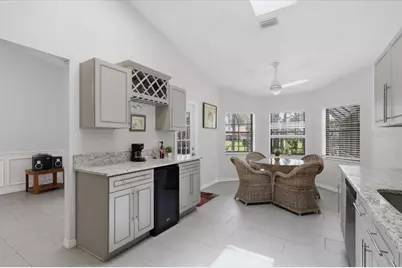 21 Waterford Place, Palm Coast, FL 32164 - Photo 4
