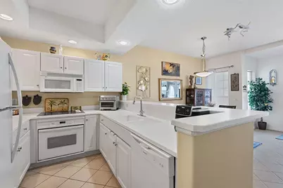 100 Palm Harbor Parkway #10, Palm Coast, FL 32137 - Photo 12