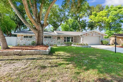 107 Wimbledon Court, Port Orange, FL 32127 - Photo 2