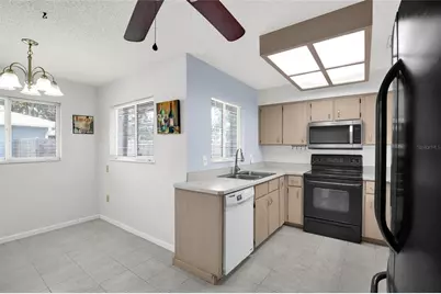 9 Blackberry Place, Palm Coast, FL 32137 - Photo 10