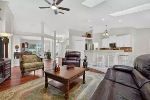 16 Lincoln Ln, Palm Coast, FL 32137 - Photo 12