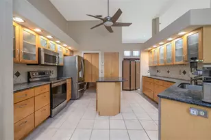 6 Fairhill Ln, Palm Coast, FL 32137 - Photo 10