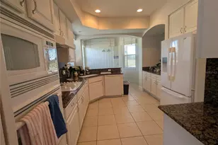200 Riverfront Dr, Palm Coast, FL 32137 - Photo 4