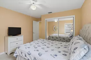 36 Cloverdale Ct N, Palm Coast, FL 32137 - Photo 30