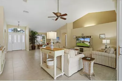 36 Cloverdale Court N, Palm Coast, FL 32137 - Photo 14