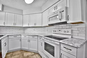 73 Buttonworth Dr, Palm Coast, FL 32137 - Photo 14