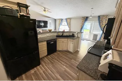 14 Lee Drive, Palm Coast, FL 32137 - Photo 10