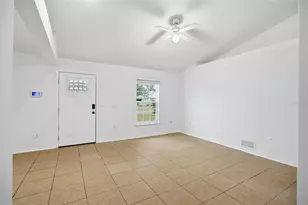 38 Bud Field Dr, Palm Coast, FL 32137 - Photo 4