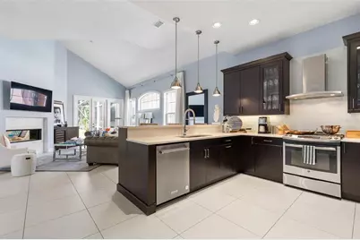 16 Marbella Court, Palm Coast, FL 32137 - Photo 2