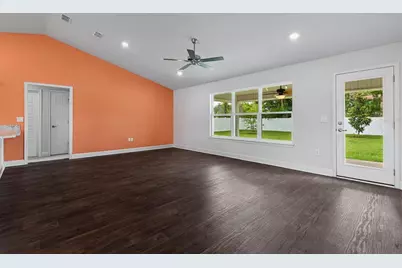 8 Persimmon Drive, Palm Coast, FL 32164 - Photo 12