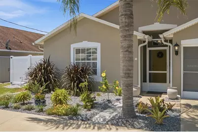 15 Comet Court, Palm Coast, FL 32137 - Photo 4