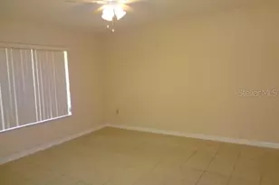 11 Pontiac Ln, Palm Coast, FL 32164 - Photo 10