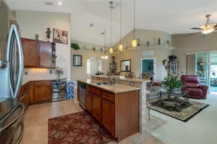 61 Raintree Cir, Palm Coast, FL 32164 - Photo 8