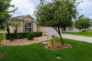 61 Raintree Cir, Palm Coast, FL 32164 - Photo 2