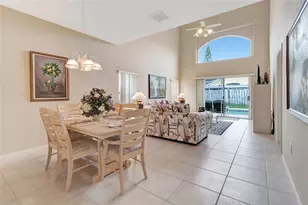 2613 Spring Hill Dr, Kissimmee, FL 34743 - Photo 10