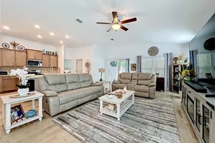 153 Greenwood Dr, Palm Coast, FL 32137 - Photo 8