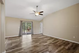 18 Burton Pl, Palm Coast, FL 32137 - Photo 12