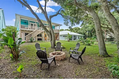 1339 S Daytona Avenue, Flagler Beach, FL 32136 - Photo 10