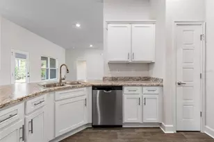 36 Rymshaw Dr, Palm Coast, FL 32164 - Photo 2