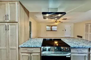 29 Foxhall Ln, Palm Coast, FL 32137 - Photo 6