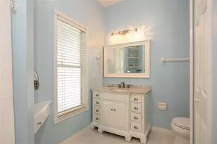 15 Royal Palm Ln, Palm Coast, FL 32164 - Photo 22