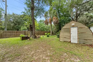 805 NW 39th Dr, Gainesville, FL 32605 - Photo 30