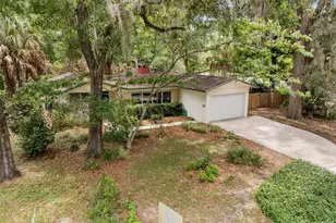 805 NW 39th Dr, Gainesville, FL 32605 - Photo 32