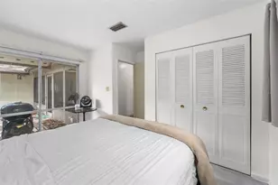805 NW 39th Dr, Gainesville, FL 32605 - Photo 20