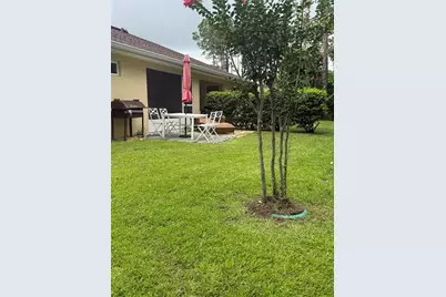 25 Farnell Lane #B, Palm Coast, FL 32137 - Photo 4