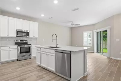 1680 Pottsburg Point Drive, Jacksonville, FL 32207 - Photo 12
