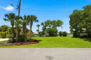 25 Cottonwood Ct, Palm Coast, FL 32137 - Photo 84