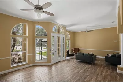 25 Cottonwood Court, Palm Coast, FL 32137 - Photo 4