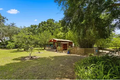 460 Lake Como Drive, Pomona Park, FL 32181 - Photo 22
